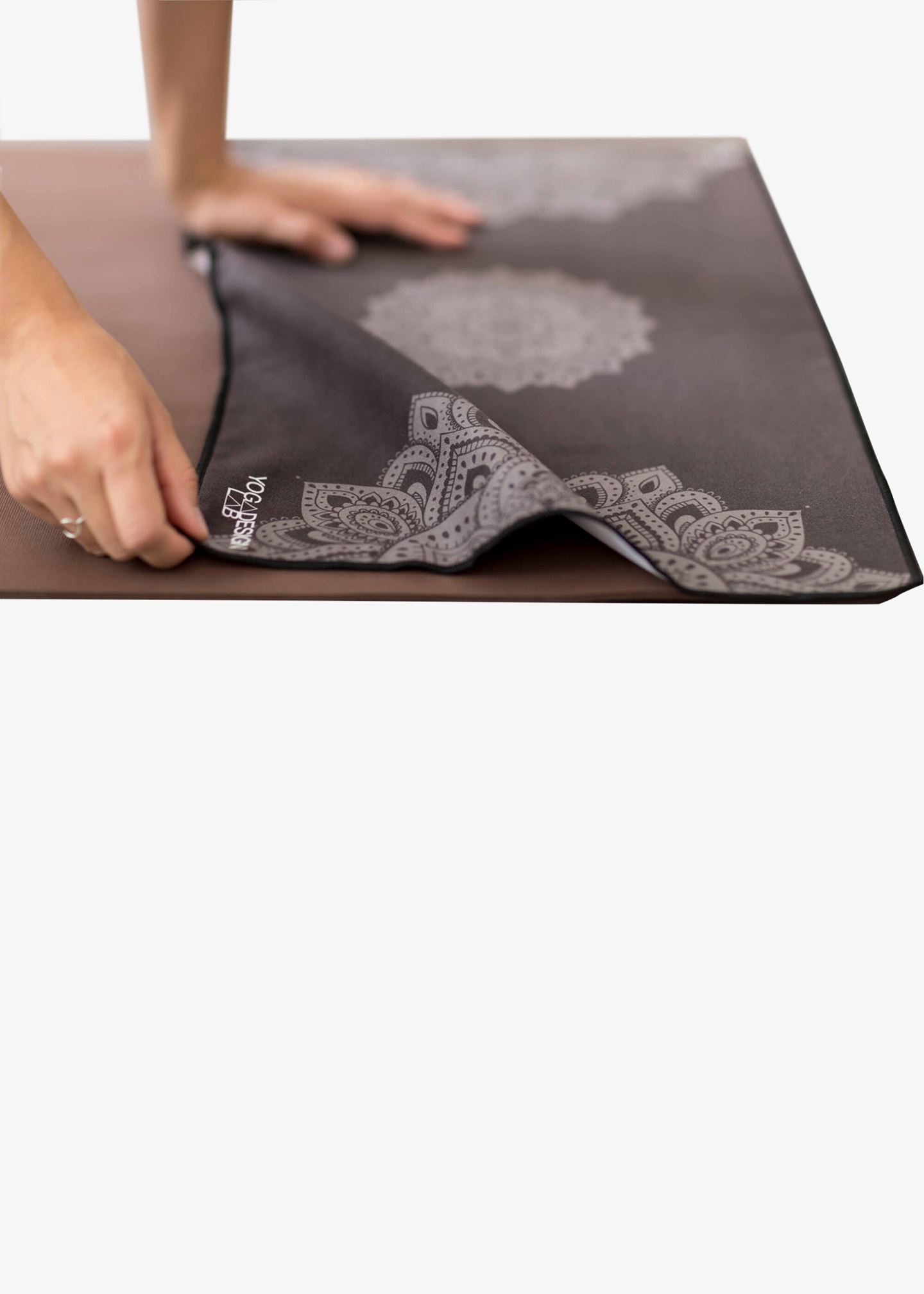 Yoga Mikrofaser Handtuch «Mandala Black 38x61cm»